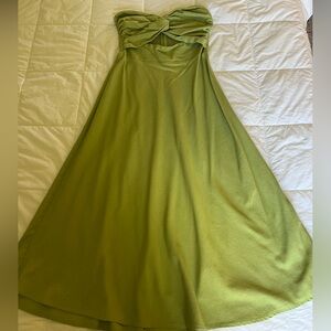 Elegant Green Strapless Dress